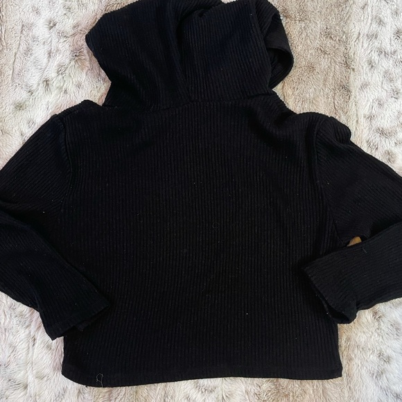 Black 3 Qrtr Sleeve Sweater - Picture 2 of 2